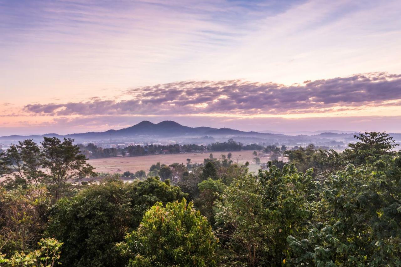 Chiangrai Lake Hill Chiang Rai Buitenkant foto